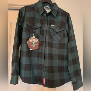 Dixxon women's botton up NWT